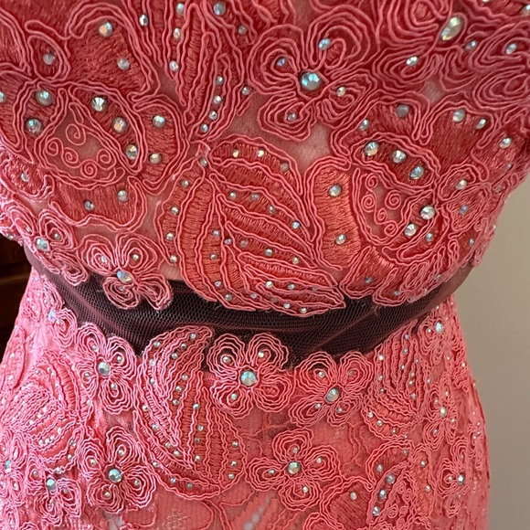 Coral sequin Aspeed prom gown - Picture 6 of 17